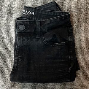 ✨Maurice’s mid rise black jeans ✨